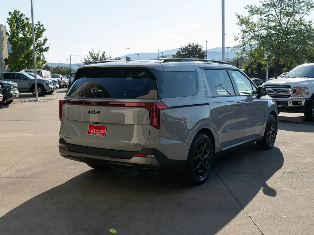 New 2027 White Kia SX image 7