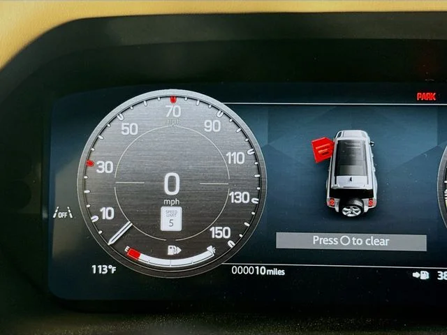 New 2026 Fuji White Land Rover S image 13
