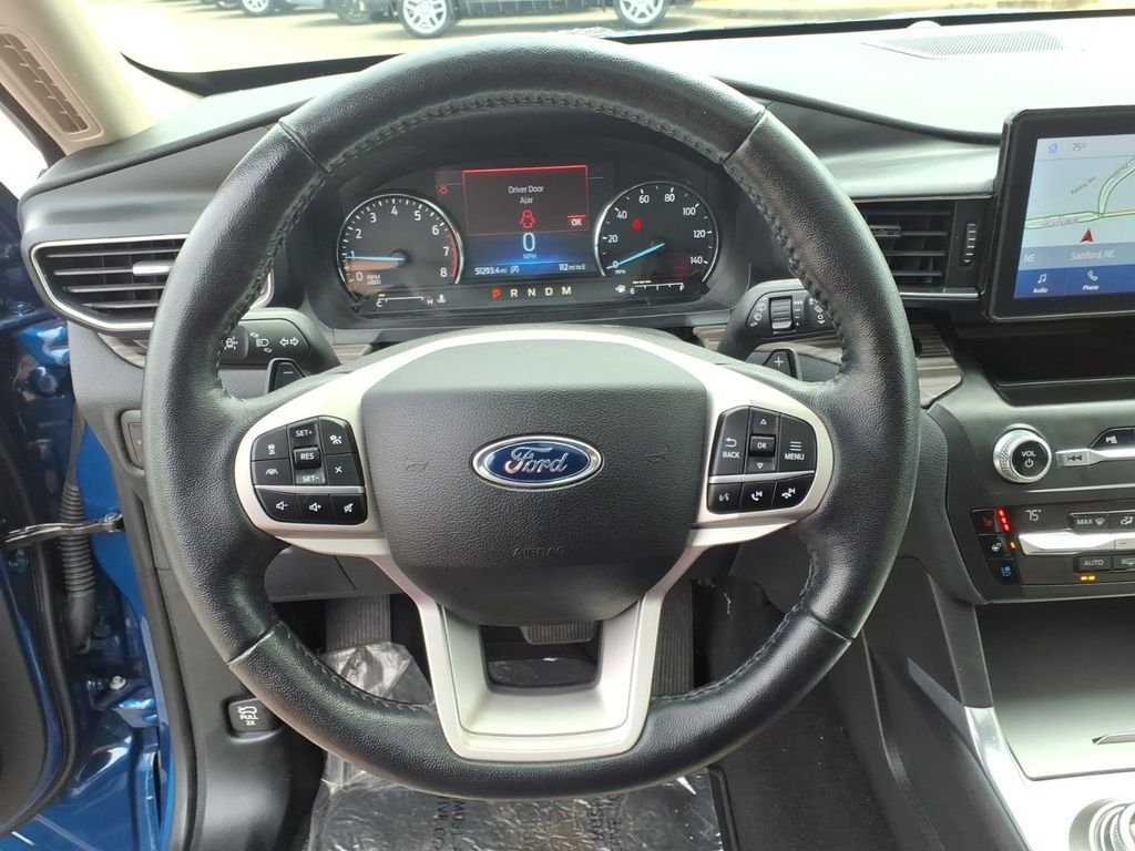 Used 2020 Blue Metallic Ford Limited image 23