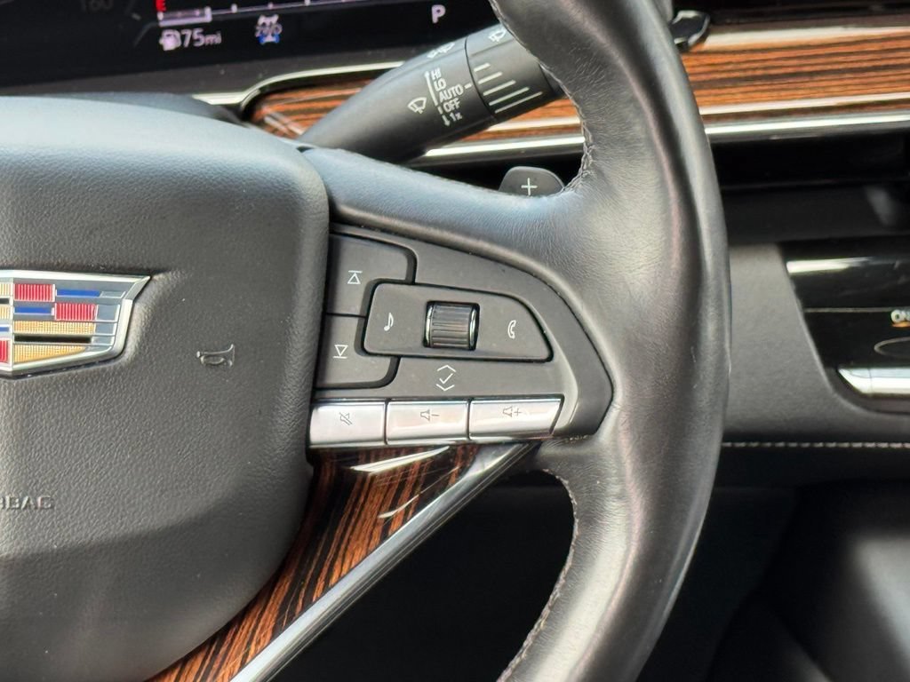 Certified Used 2022 Black Raven Cadillac Premium Luxury image 28