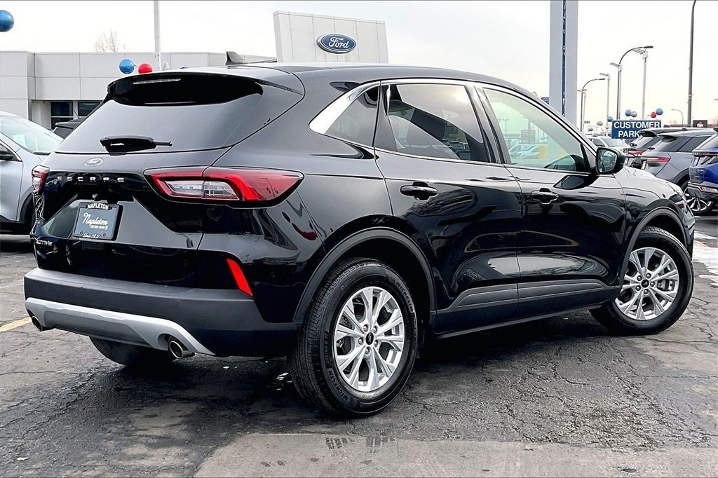 2023 FORD ESCAPE - Image 10