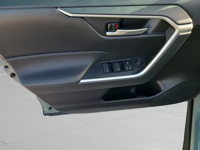 Used 2023 Green Toyota XLE image 17