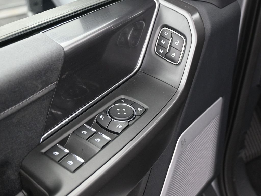 2025 Ford F-150 Lariat - Photo 7