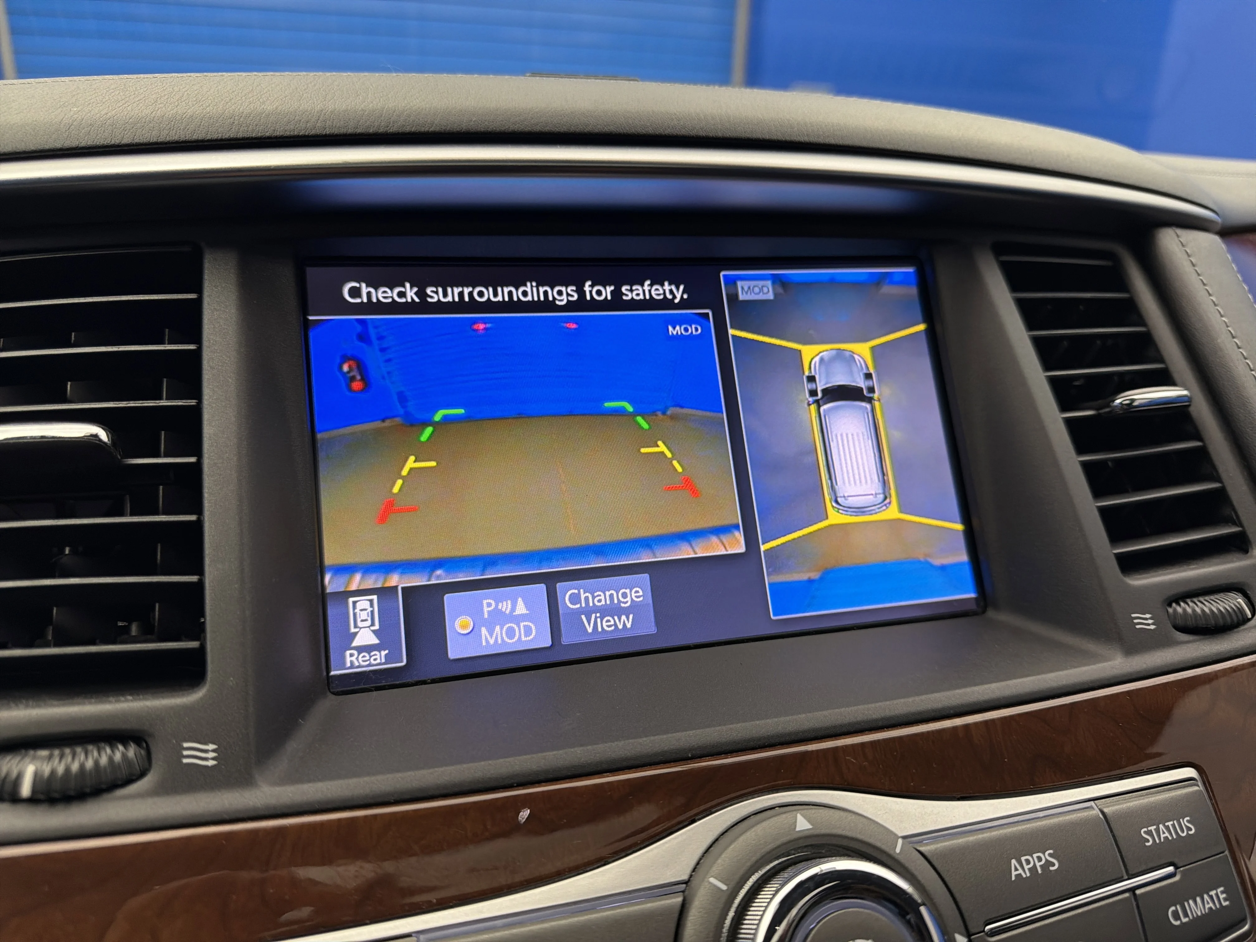 Used 2019 Liquid Platinum INFINITI LUXE image 19