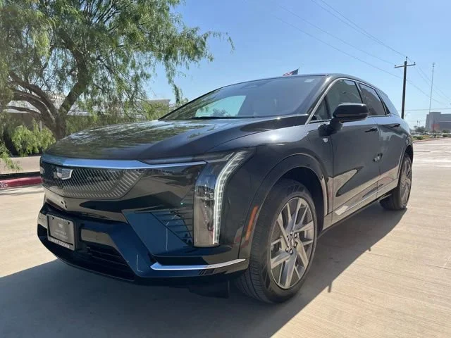 Used 2025 Cadillac OPTIQ Luxury 1 with VIN 3GYK3BMR5SS165780 for sale in Mission, TX