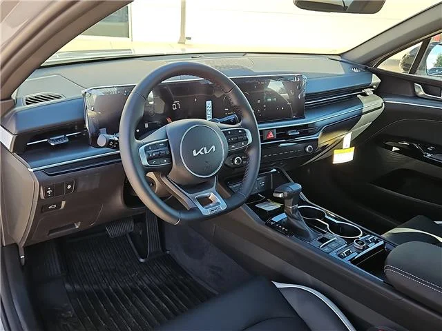 New 2026 Wolf Gray KIA GT-Line Front-Wheel Drive image 11