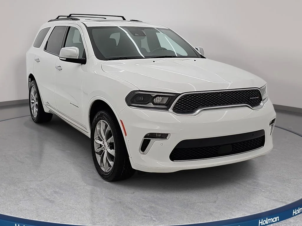 Used 2022 White Dodge Citadel image 3
