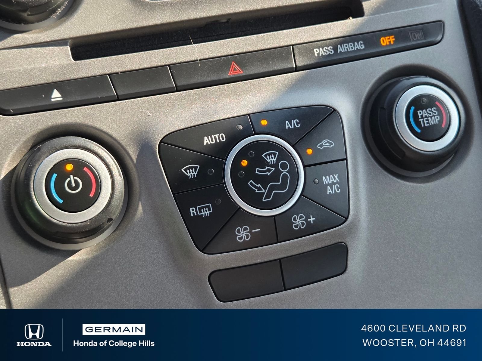 Used 2017 Blue Ford SEL image 28
