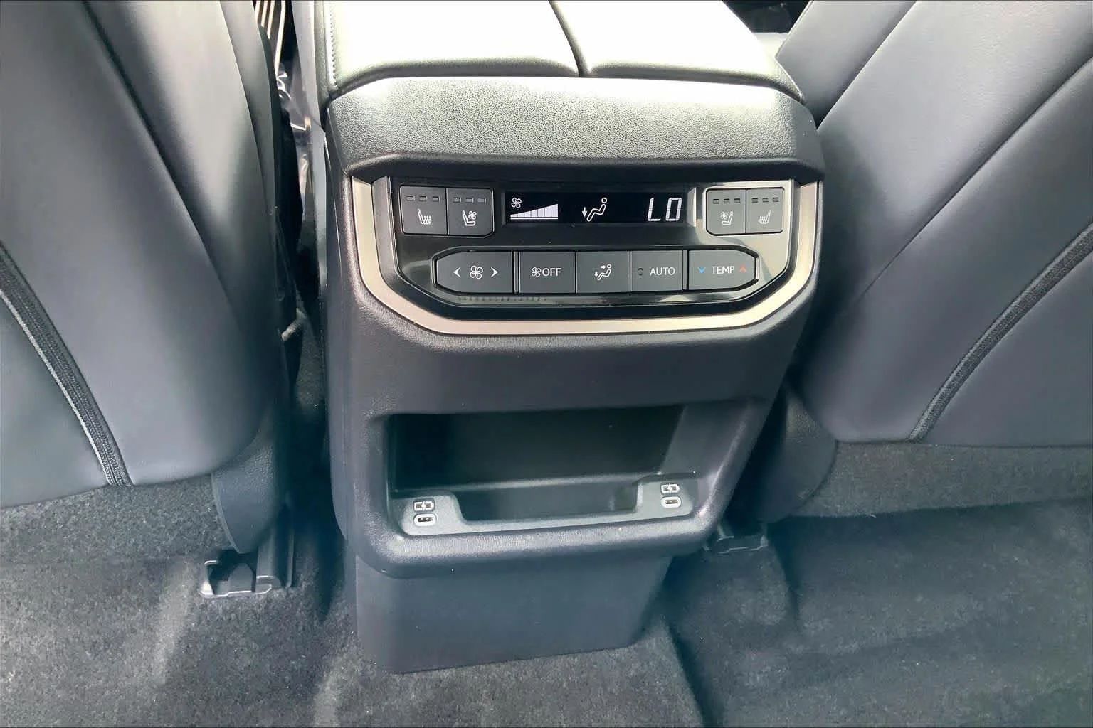 Certified Used 2025 CAVIAR Lexus F SPORT Premium image 34