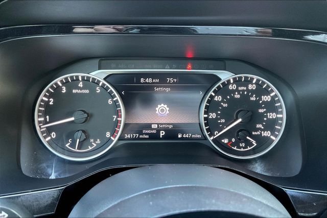 Used 2022 Silver Nissan SV image 15