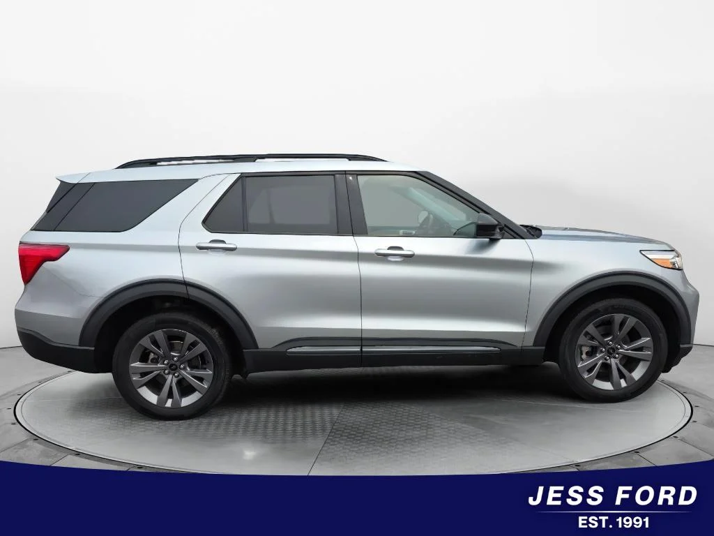 2022 Ford Explorer XLT - Photo 6