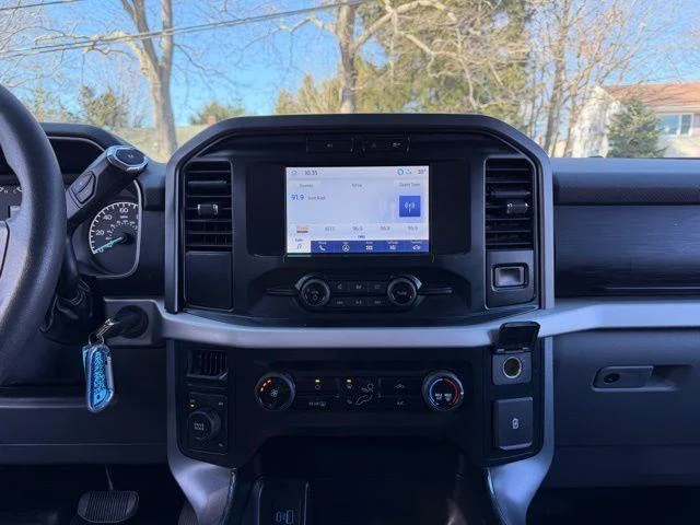 Used 2023 White Ford XLT image 16