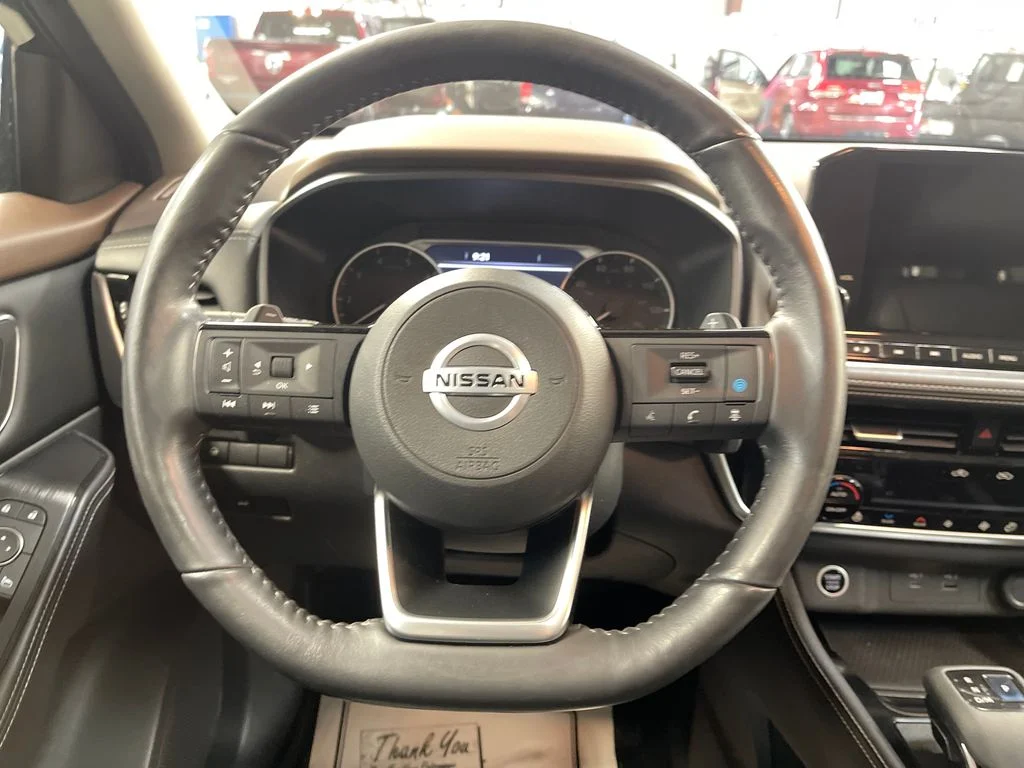 Used 2021 Black Nissan SL image 23