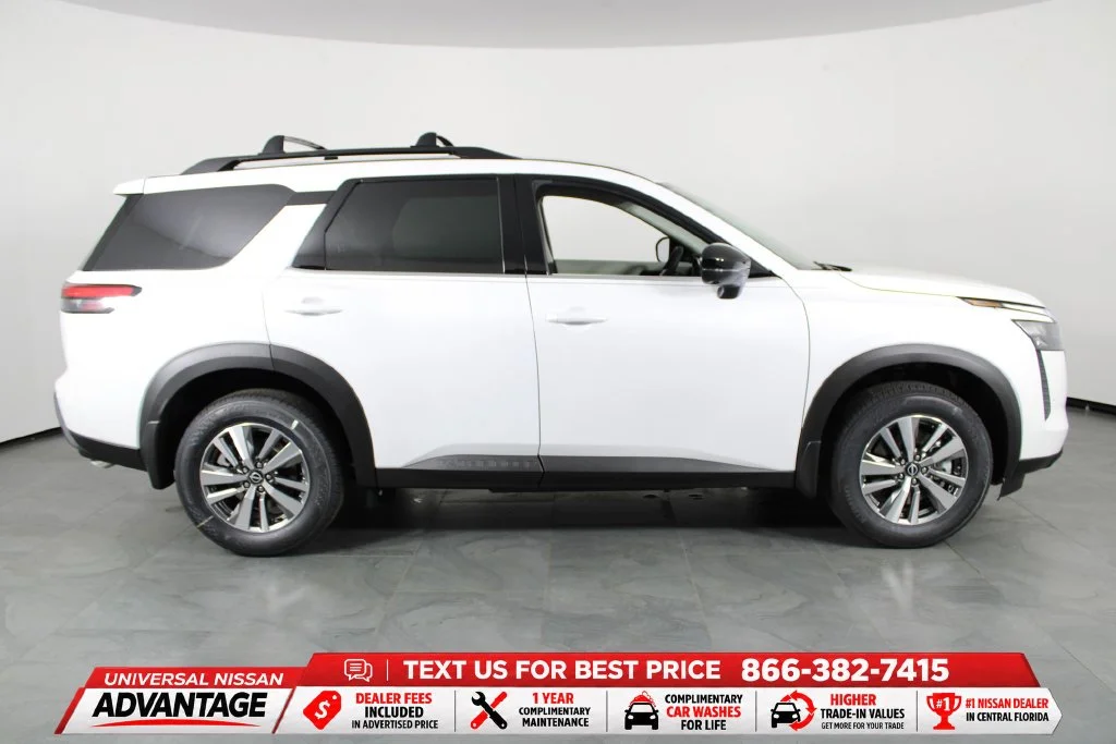 New 2026 Everest White Pearl TriCoat Nissan SL image 12