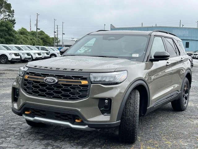 New 2026 Gray Ford Tremor image 5