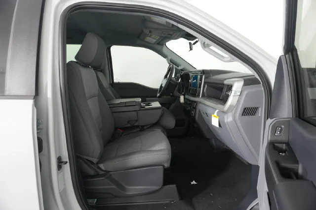 New 2026 Avalanche Ford F-350® XL image 31