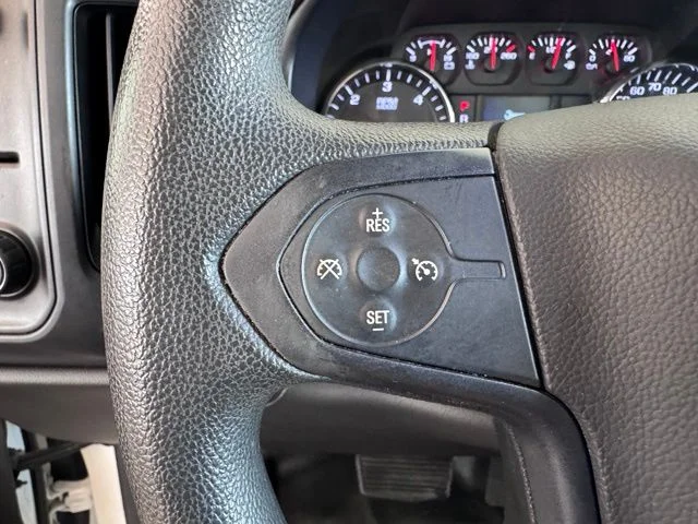 Used 2015 White Chevrolet Work Truck image 15