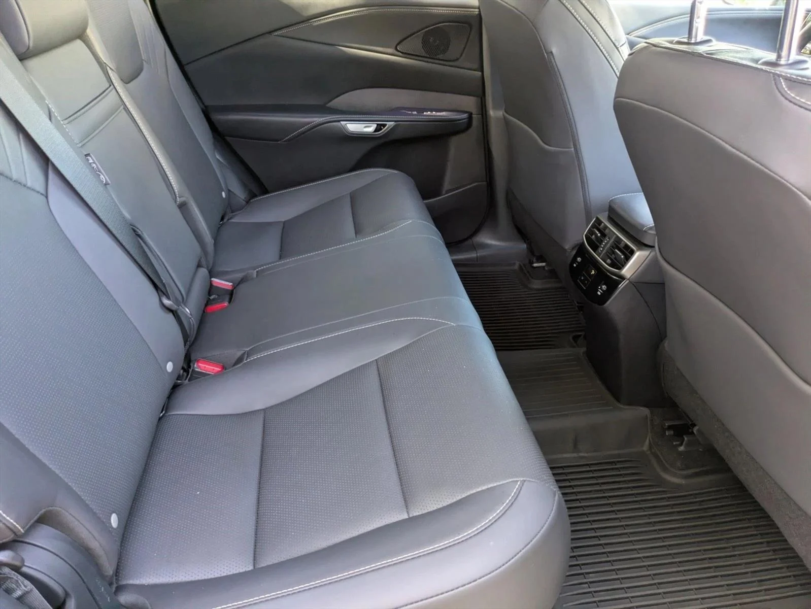 Certified Used 2025 Iridium Lexus PREMIUM PLUS image 19
