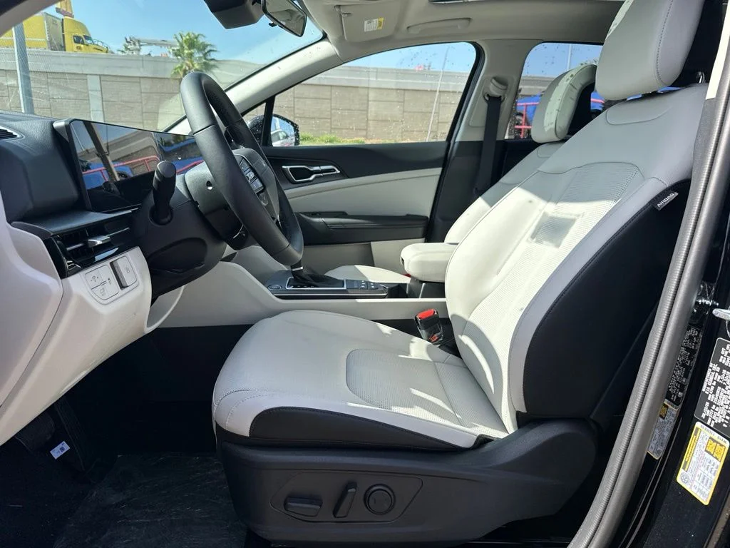 New 2026 Black Kia EX image 10