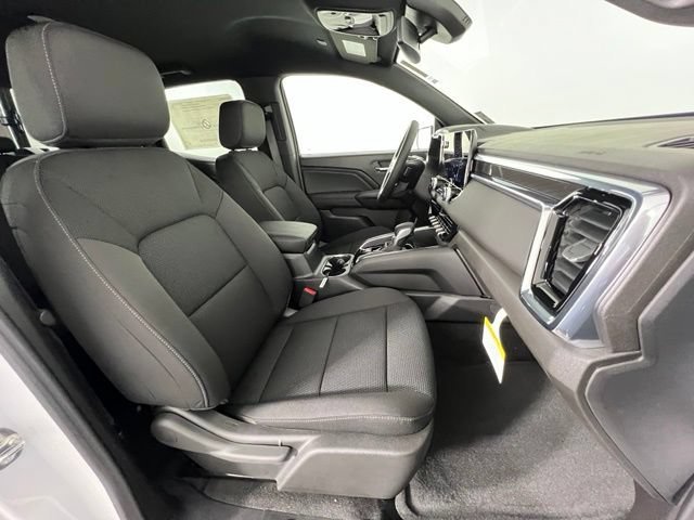New 2026 Summit White GMC Elevation image 37