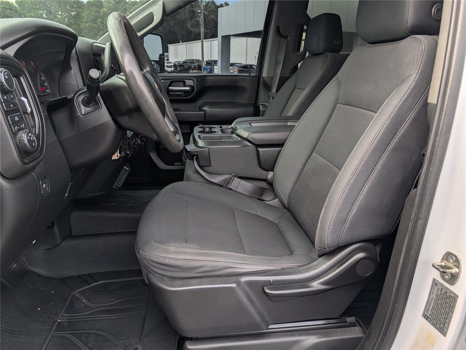 Used 2020 SUMMIT WHITE Chevrolet Custom image 10