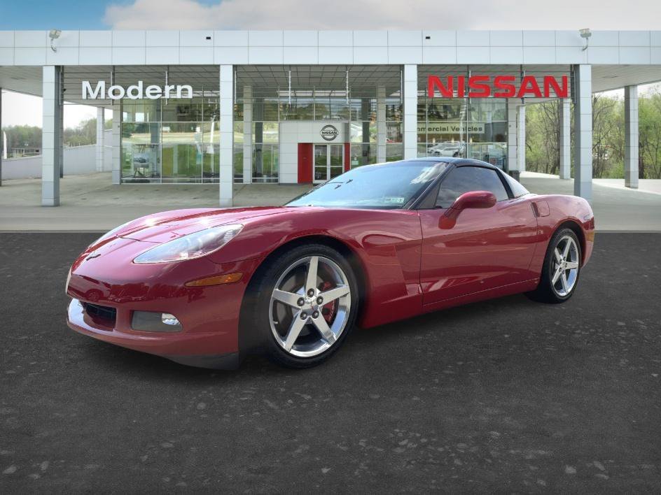 Used 2005 Victory Red Chevrolet Base image 1