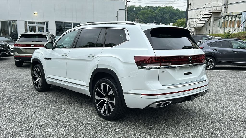 Used 2024 White Volkswagen 2.0T SEL Premium R-Line image 6
