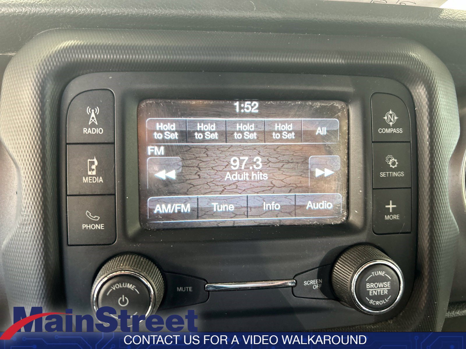 Used 2018 Black Clearcoat Jeep Sport S image 26