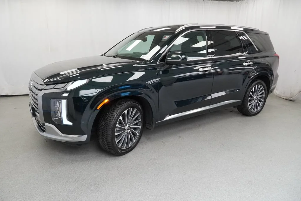 Used 2023 Green Hyundai Calligraphy image 40