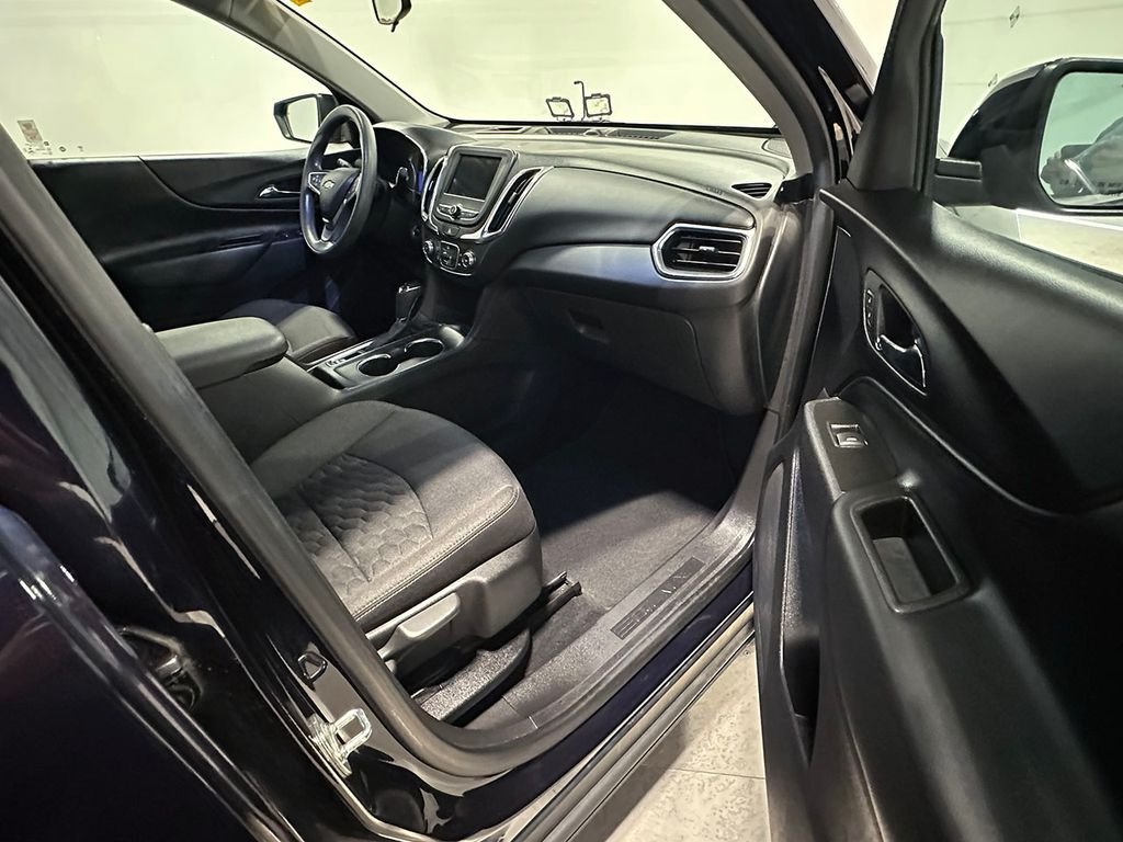 Used 2020 Blue Chevrolet LT image 22