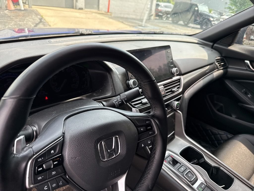 Used 2022 Blue Honda Sport image 9