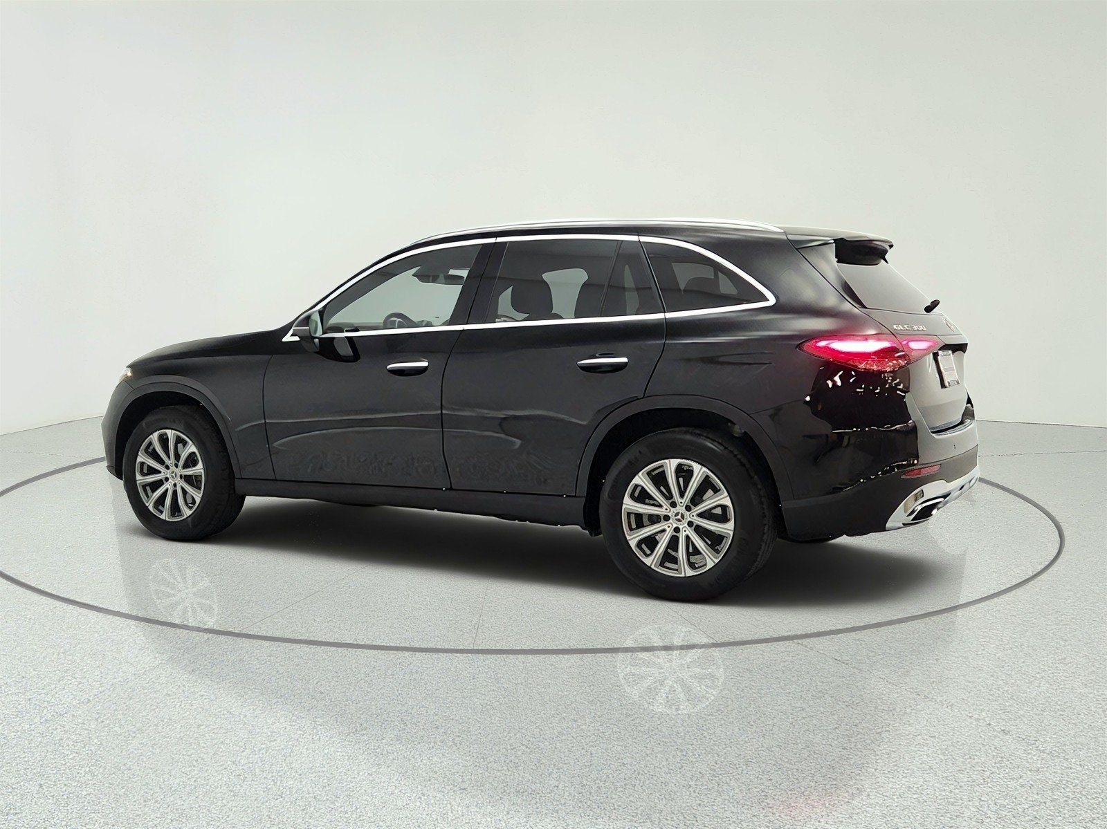 Certified Used 2026 Black Mercedes-Benz GLC 300 SUV image 7
