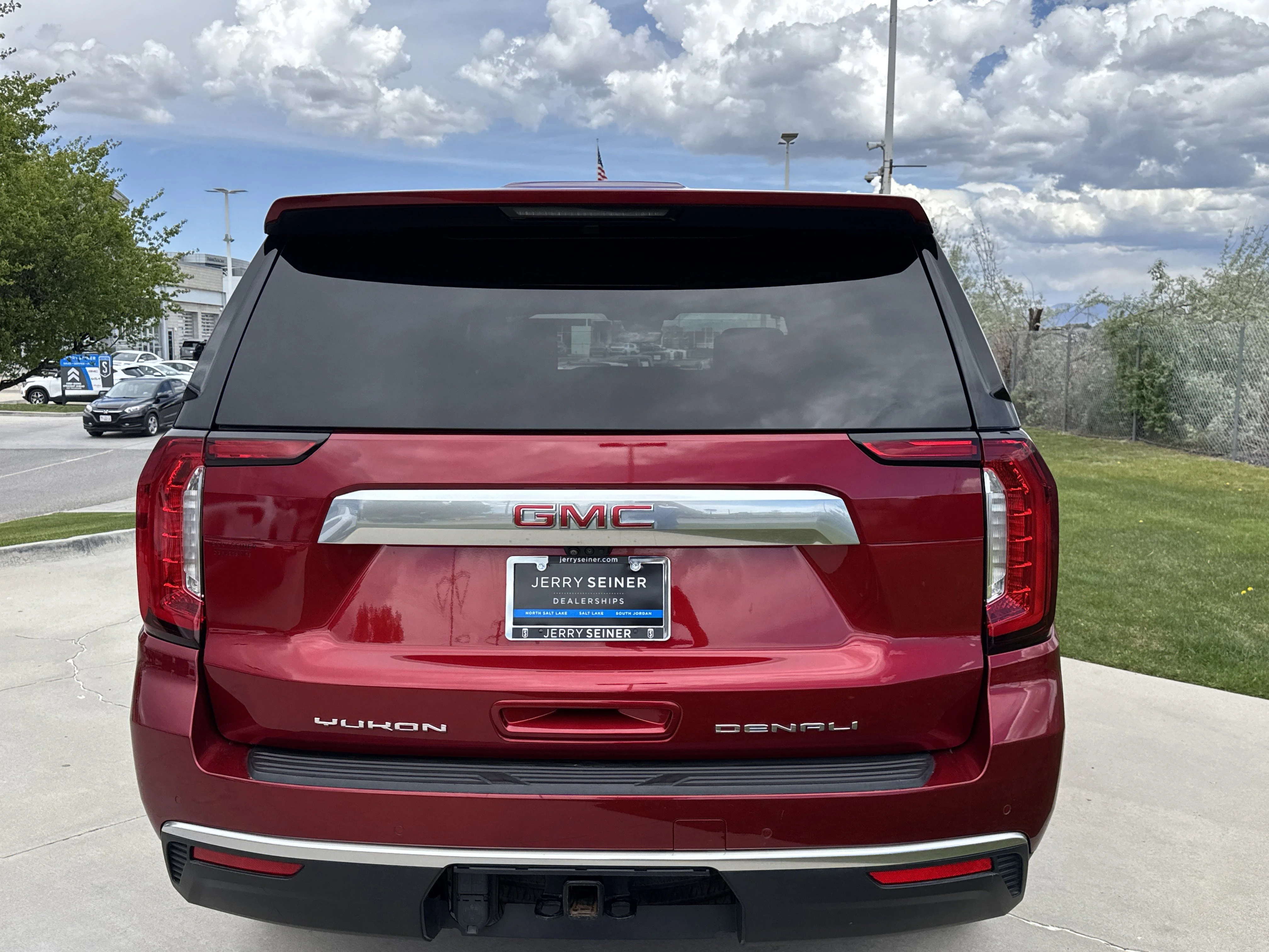 Used 2024 Volcanic Red Tintcoat GMC Denali image 5
