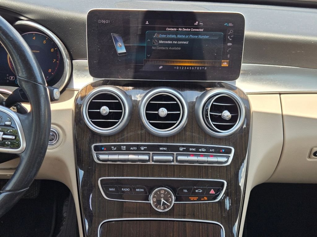 Used 2020 Beige Mercedes-Benz C 300 image 16