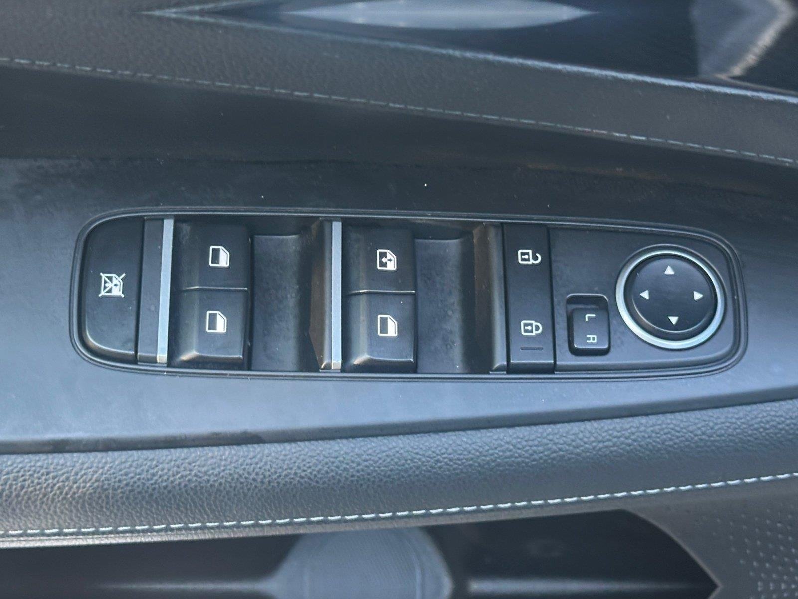 Used 2023 Steel Gray Kia GT-Line image 14