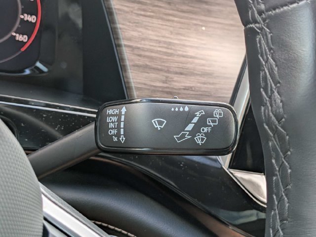 Used 2026  Volkswagen SEL Premium R-Line image 35