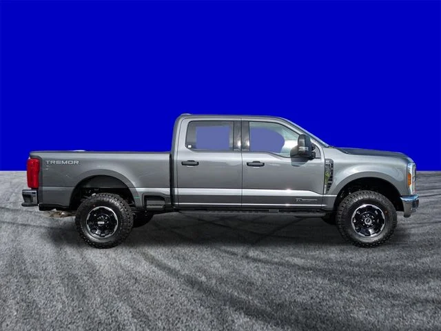 New 2026 Carbonized Gray Metallic Ford F-250® XLT image 3