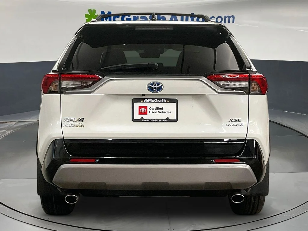 Certified Used 2022 White Toyota XSE image 6
