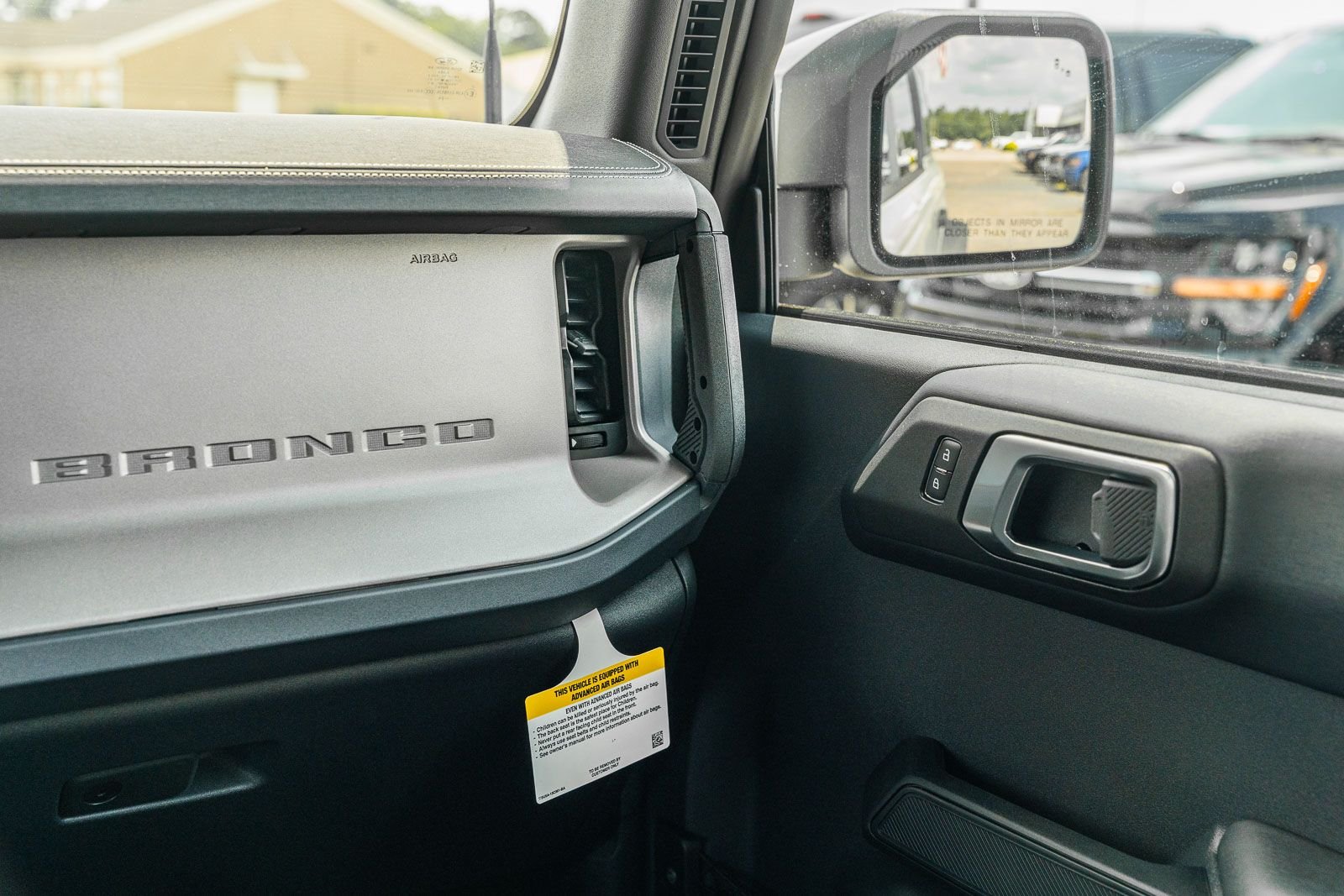 New 2026 Avalanche Gray Ford Outer Banks® image 24