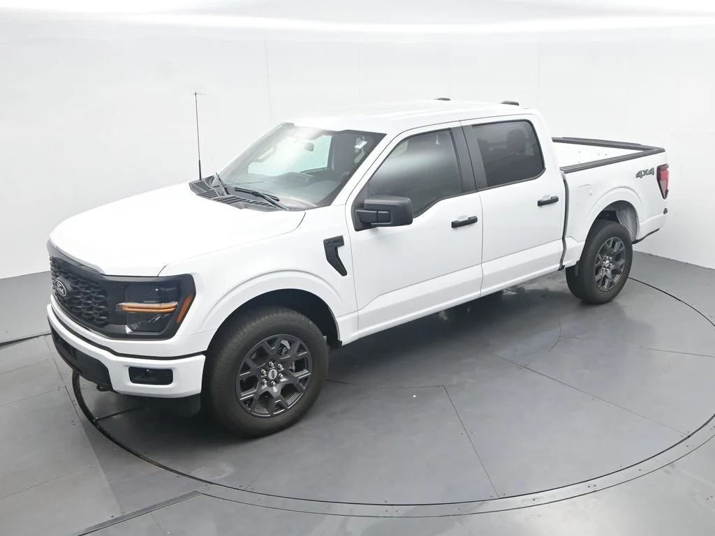 New 2026 Oxford White Ford STX® image 30