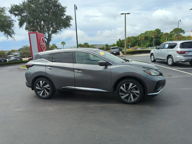 Used 2022 Gray Nissan SL image 2
