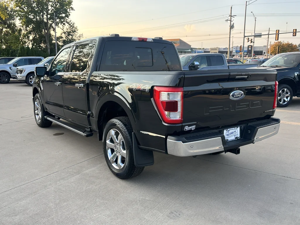 Used 2023 Agate Black Metallic Ford LARIAT image 7
