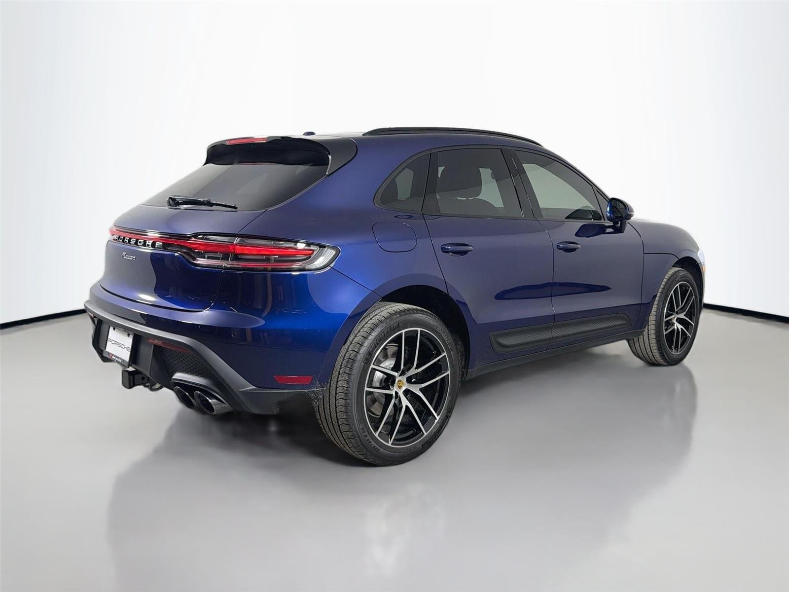 New 2026 Gentian Blue Metallic Porsche AWD image 7