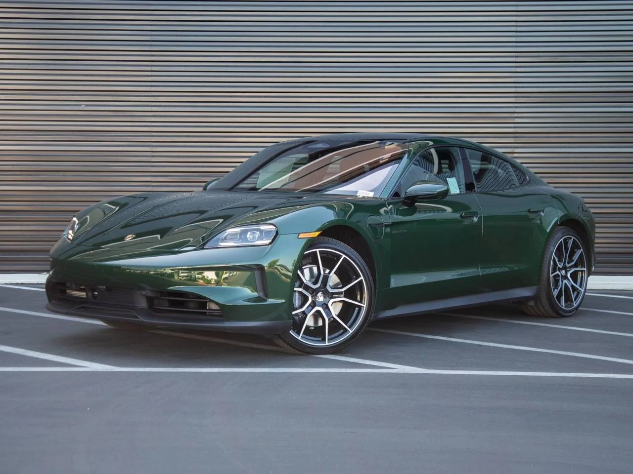 New 2026 Green Porsche 4 image 1