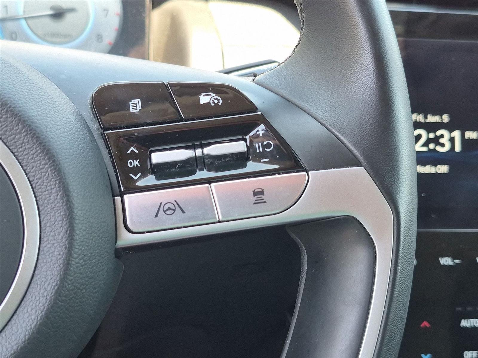 Used 2024 White Pearl Hyundai SEL image 20