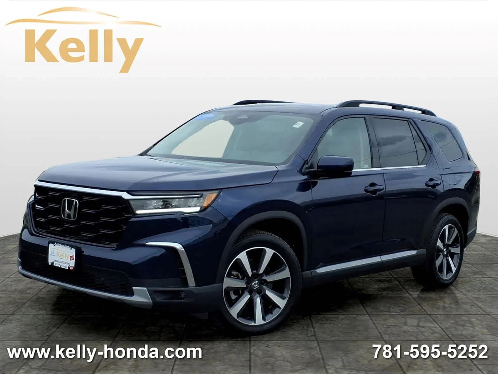 2024 Honda Pilot Touring AWD's photo