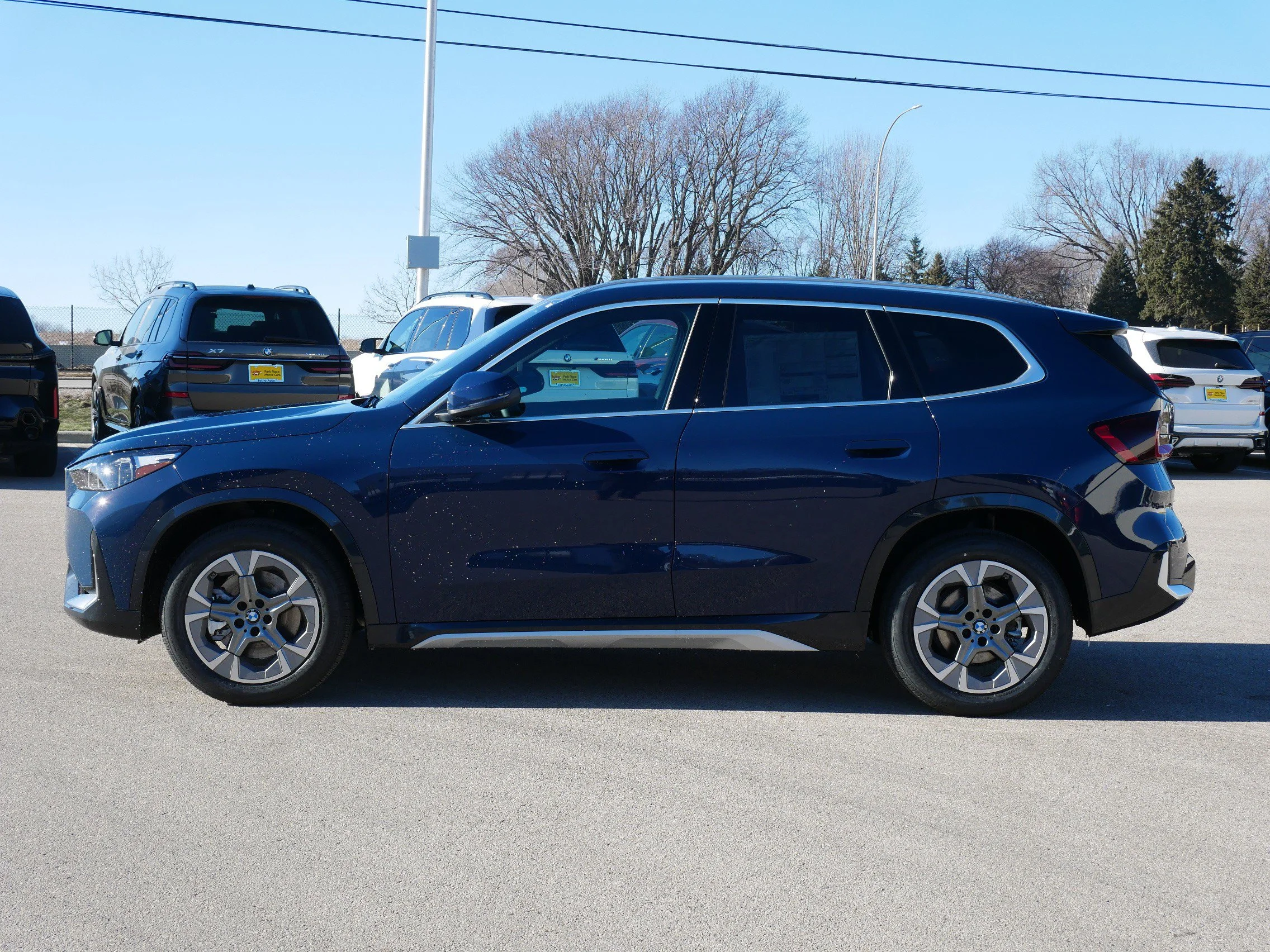 New 2026 Night Dusk Blue Metallic BMW xDrive28i image 3