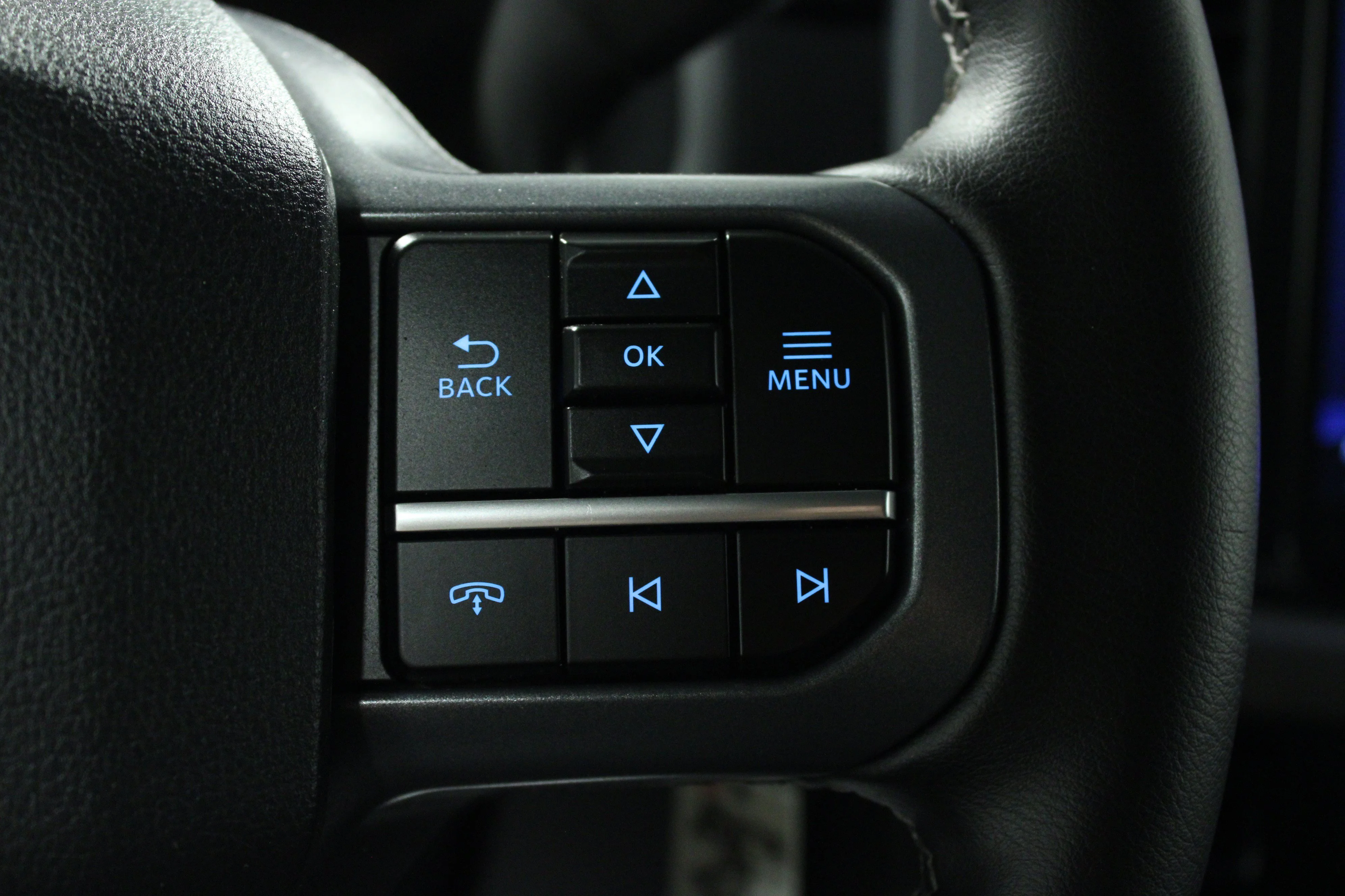 Used 2024 Agate Black Metallic Ford XLT image 22