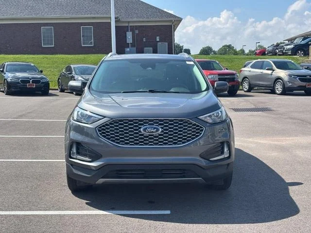 Used 2024 Carbonized Gray Metallic Ford  image 8