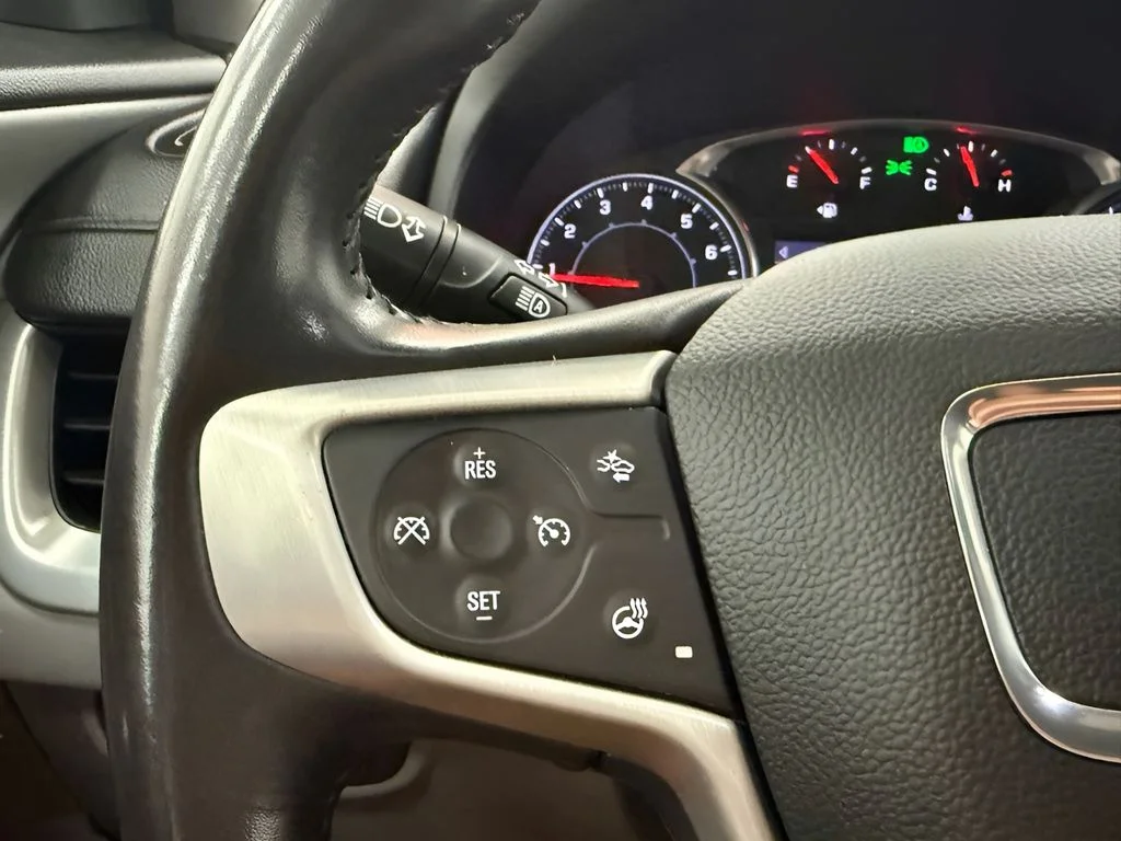 2022 GMC Terrain SLT - Photo 18